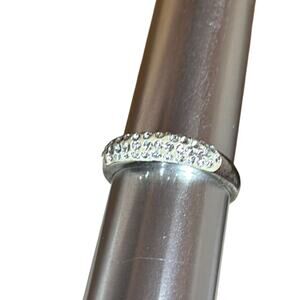 Slim Gold Tone Rhinestone Band Ring Pale Yellow Accent Size 7.25